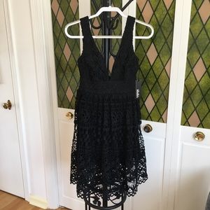 Lulu’s Black Lace Dress